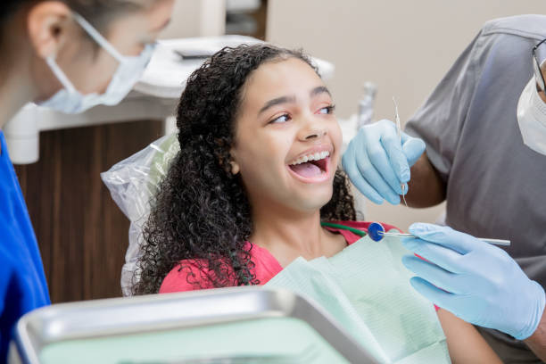 Best Knocked-Out Tooth Emergency  in Hillsboro Beach, FL